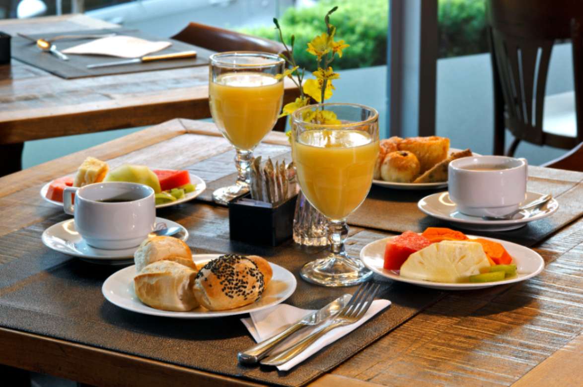 Family restaurant in Mira Road with spacious seating and welcoming ambiance at Seven Eleven Club