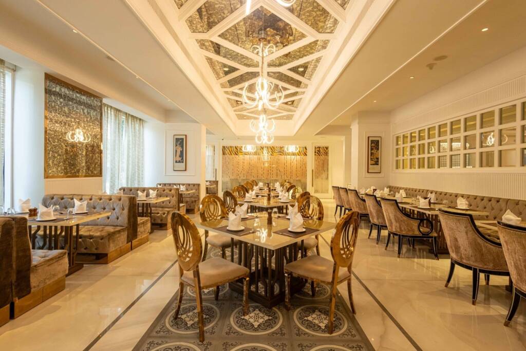 Pure vegetarian restaurant at Seven Eleven Club in Mira Road